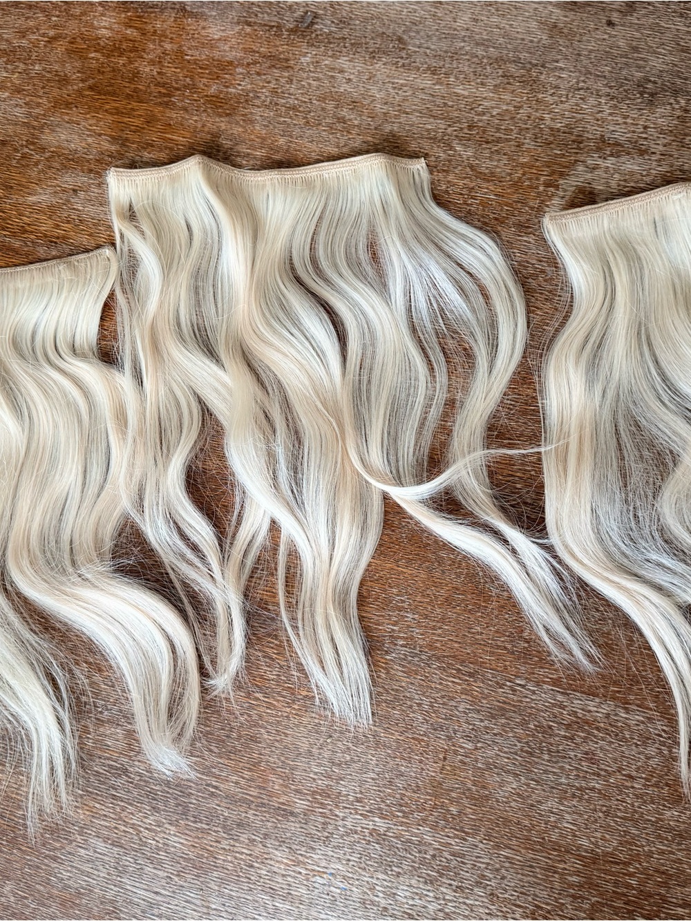16in BELLAMI Platinum infinity weft Blonde Extensions